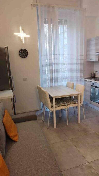- Fuorisalone Appartamento Milano